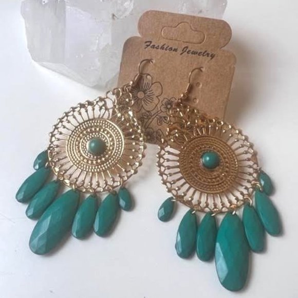 Fashion Jewelry Gold and Teal Earrings Turquoise - Picture 1 of 5
